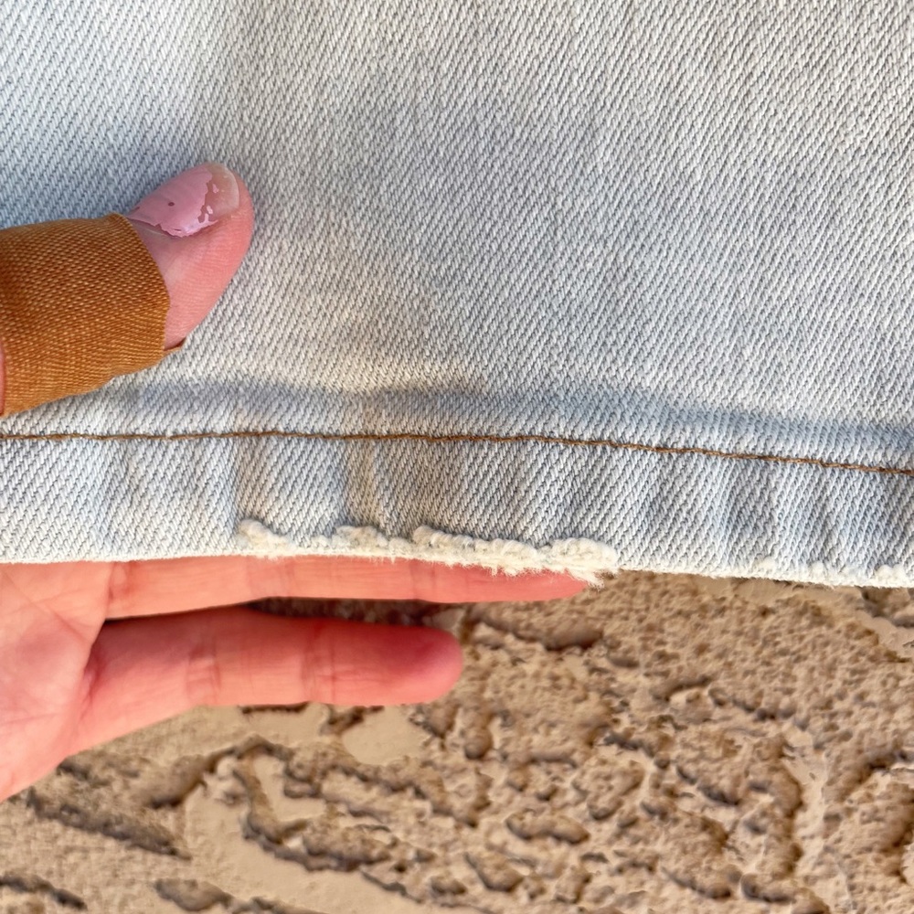 MARINE LAYER NWOT Slim Straight Leg Lightwash Jeans in Light Indigo 30x30 - Picture 6 of 10